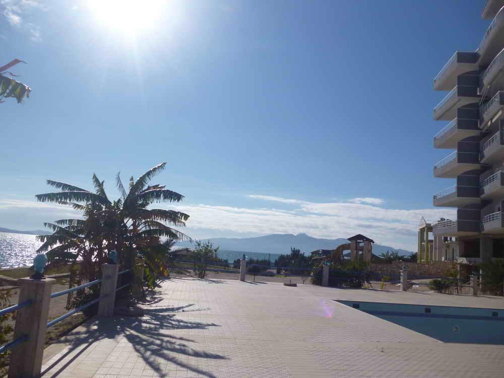 Holiday Apartment Alma Sarandë Exteriör bild