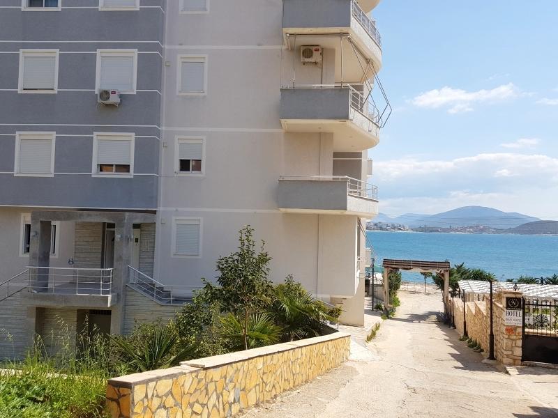 Holiday Apartment Alma Sarandë Exteriör bild
